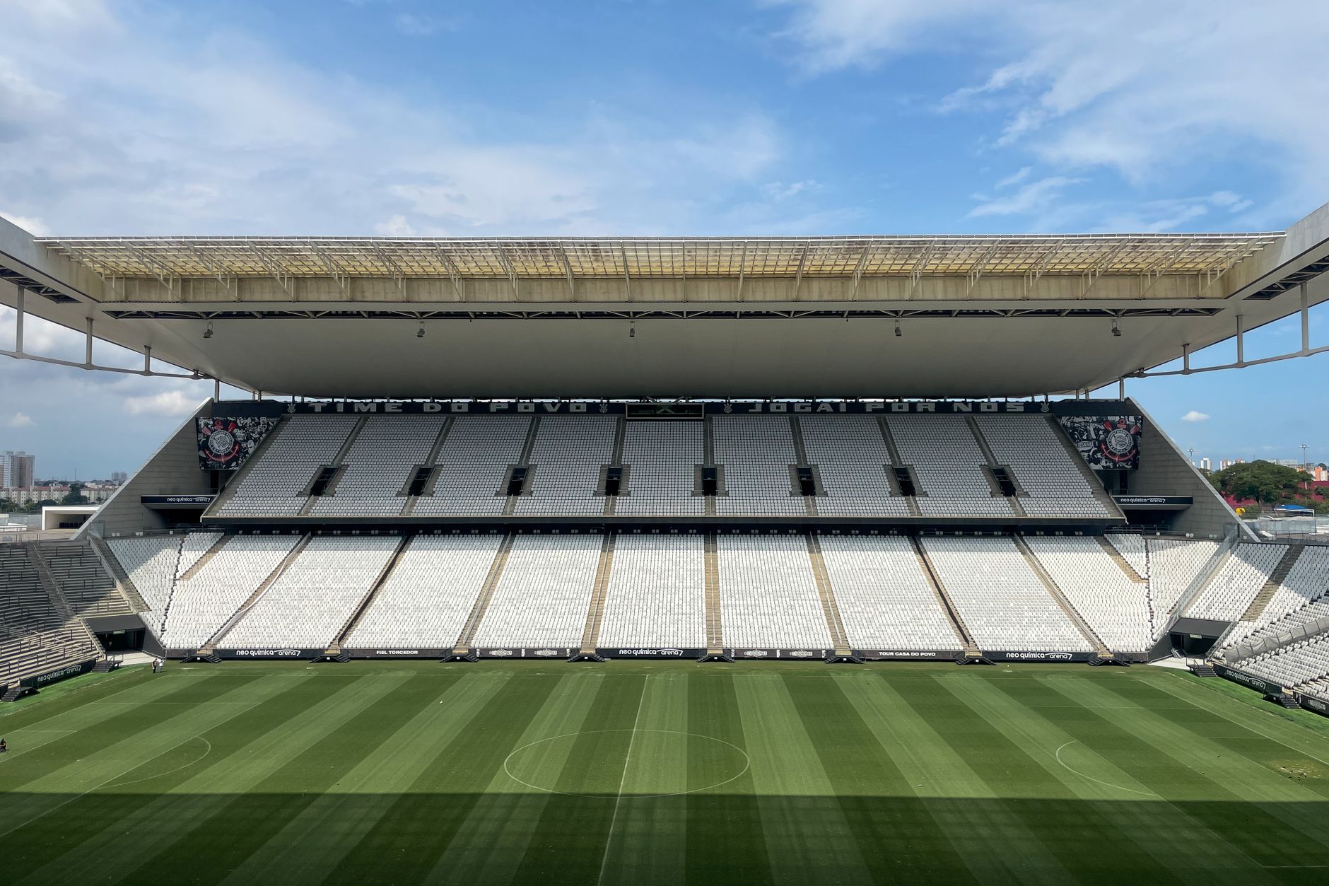 Os Bastidores do Moçambola: O Difícil Equilíbrio entre Paixão e Gestão