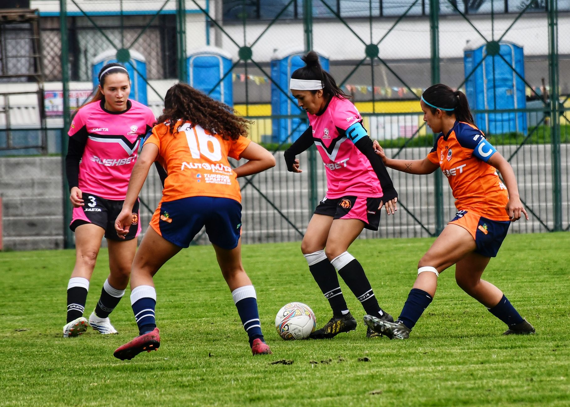 A Ascensão Imparável do Futebol Feminino em Moçambique