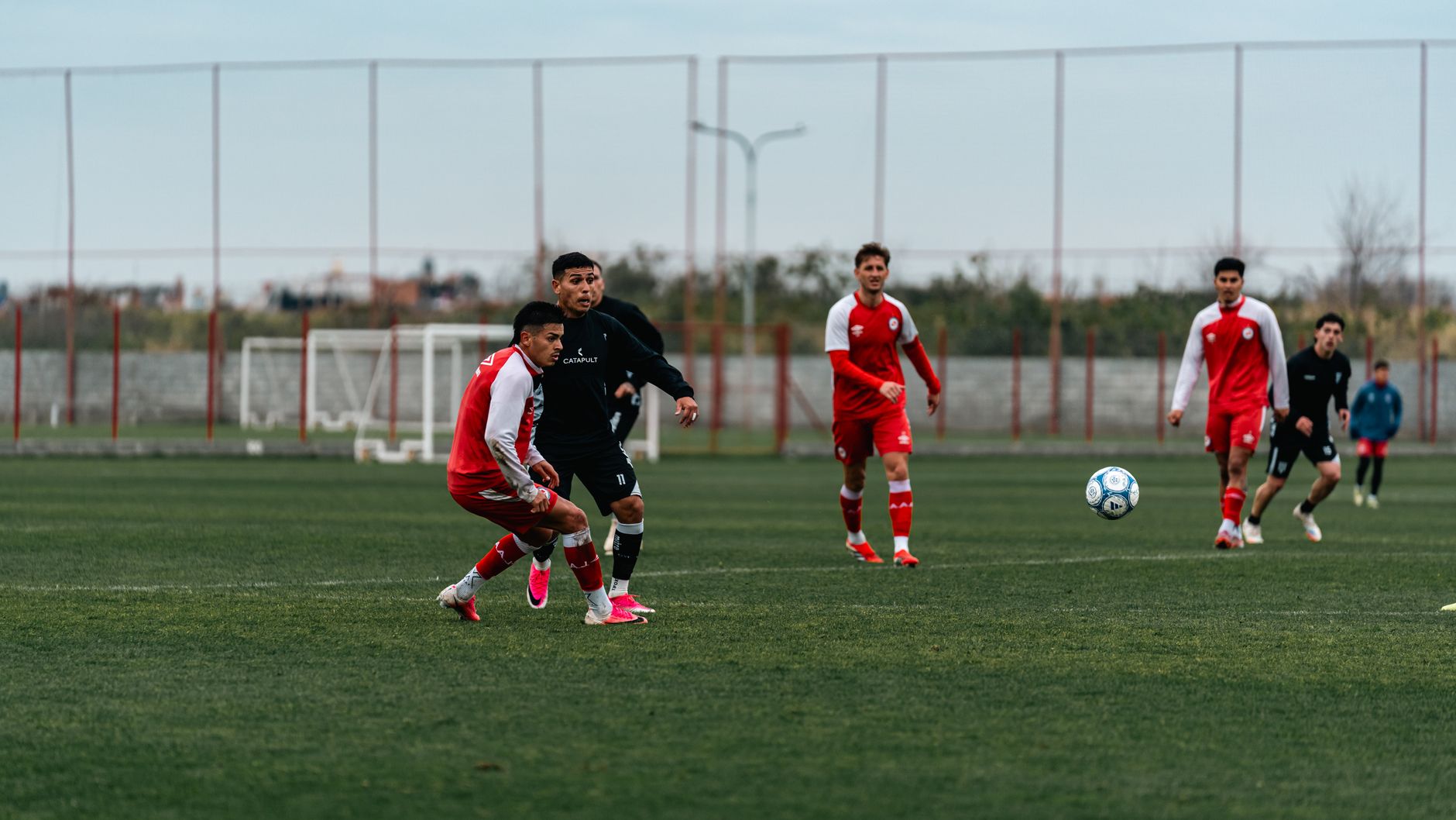 Ruben Dias aponta Maresca como nome ideal para suceder Guardiola no Manchester City