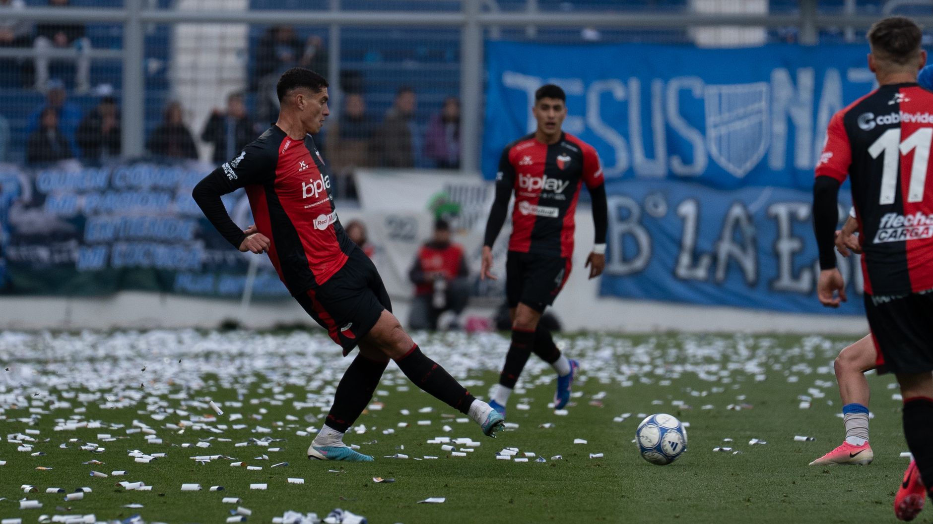 Leões de Porto Salvo firmam nova parceria de vestuário para a elite do futsal